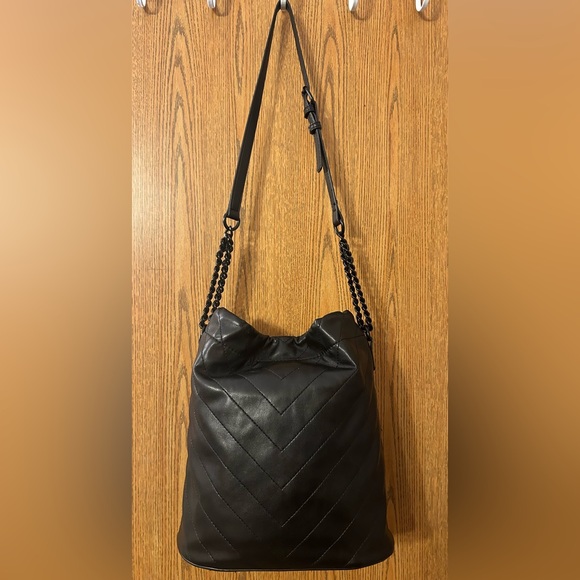 Aldo Chevron Stitched Bucket Bag - Picture 7 of 8